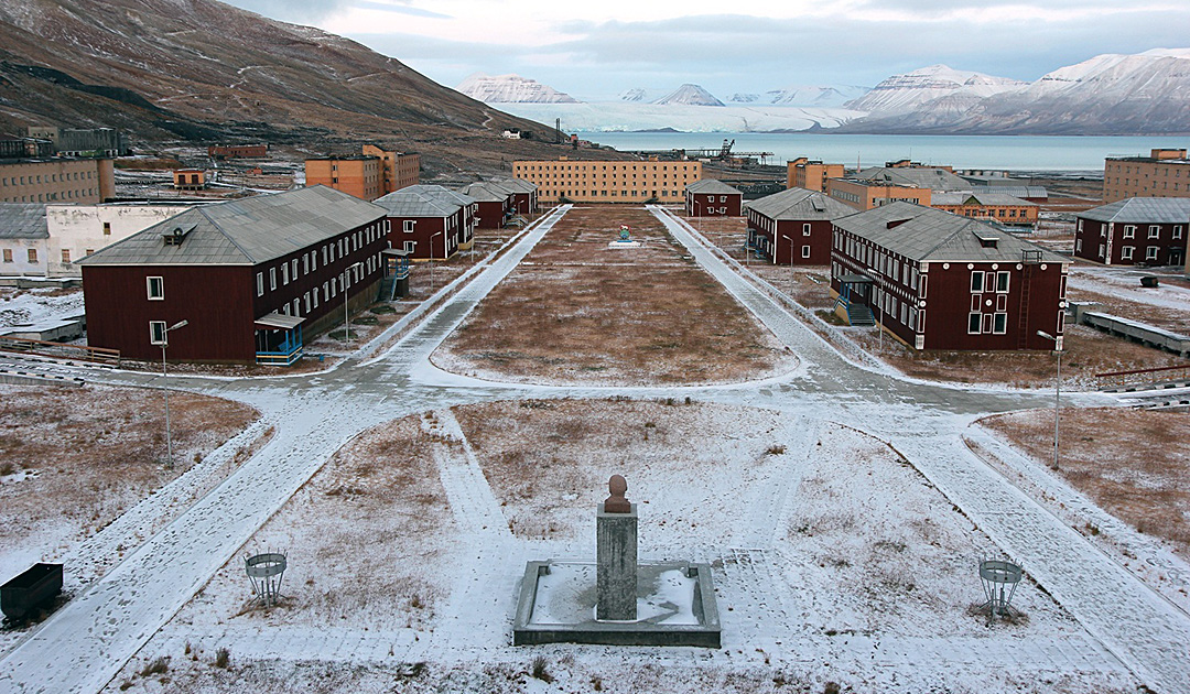 The weak points of good relations in Svalbard