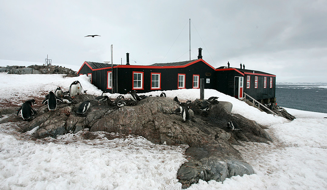 Post office in Antarctica seeks staff | Polarjournal