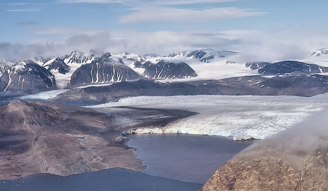Série de perturbations dans les fjords du Svalbard