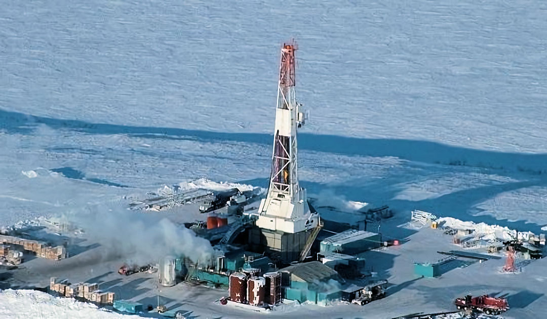 Discussion autour du pétrole le long de la côte arctique canadienne