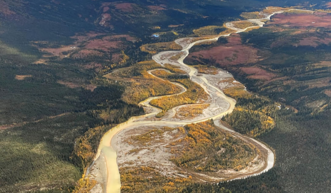 Orange instead of crystal clear – waterways in Arctic Alaska