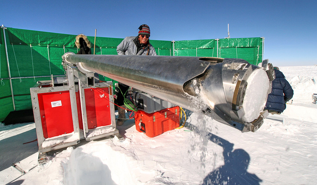Antarktisches Eis zeigt Schwermetallbelastung bis ins Mittelalter
